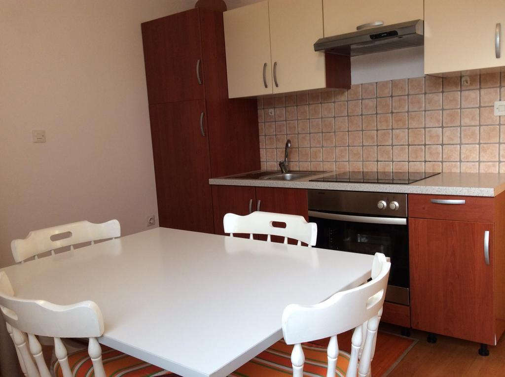 Apartments Krt Mirko イゾラ 部屋 写真